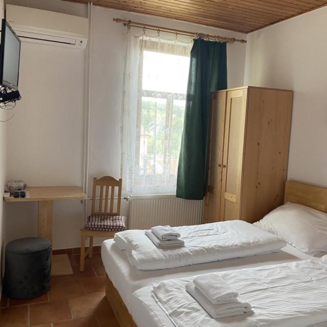 Hotel Kreta Kutná Hora Eksteriør bilde